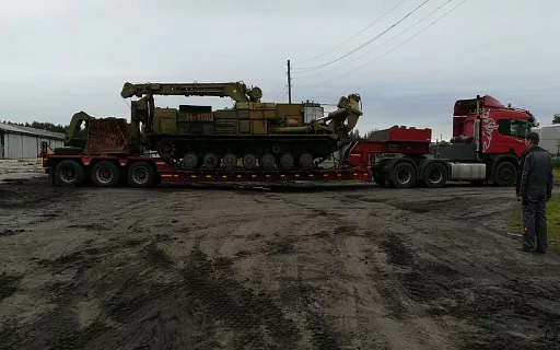 перевозка автобусов на трале фото
