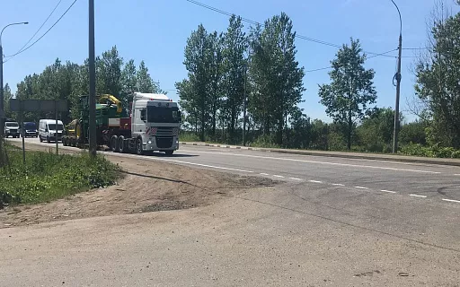перевозка низкорамным тралом фото